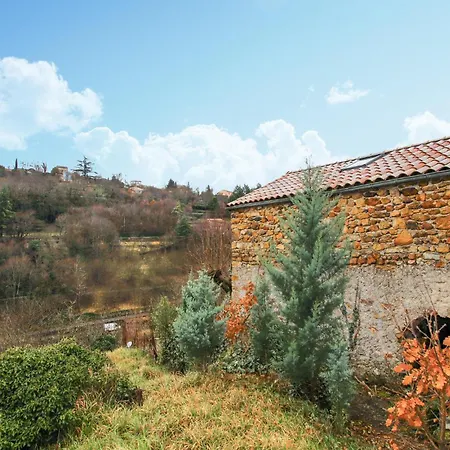 In With House A Panoramic View Privas